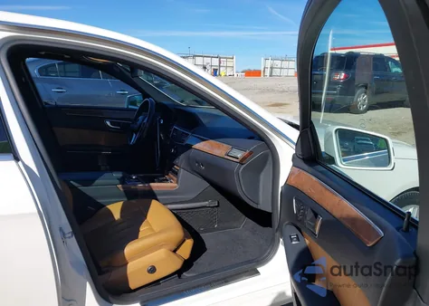 2013 Mercedes-Benz E 350 из США, поврежденный, VIN WDDHF5KB9DA696828